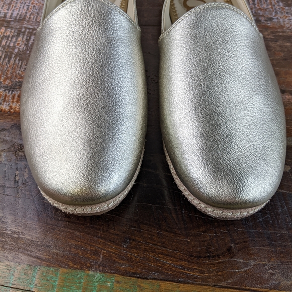 Sam Edelman Everie Gold Slip on Loafer Size 7.5 - Picture 13 of 13